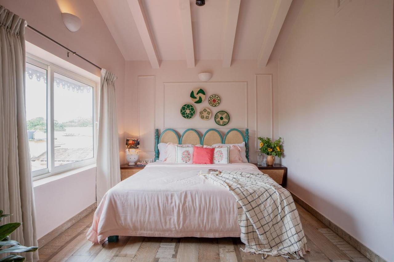 Elivaas 5 Bhk With Pvt Pool, Entertainment Room & Glass House - Bludoor Marmagao Buitenkant foto