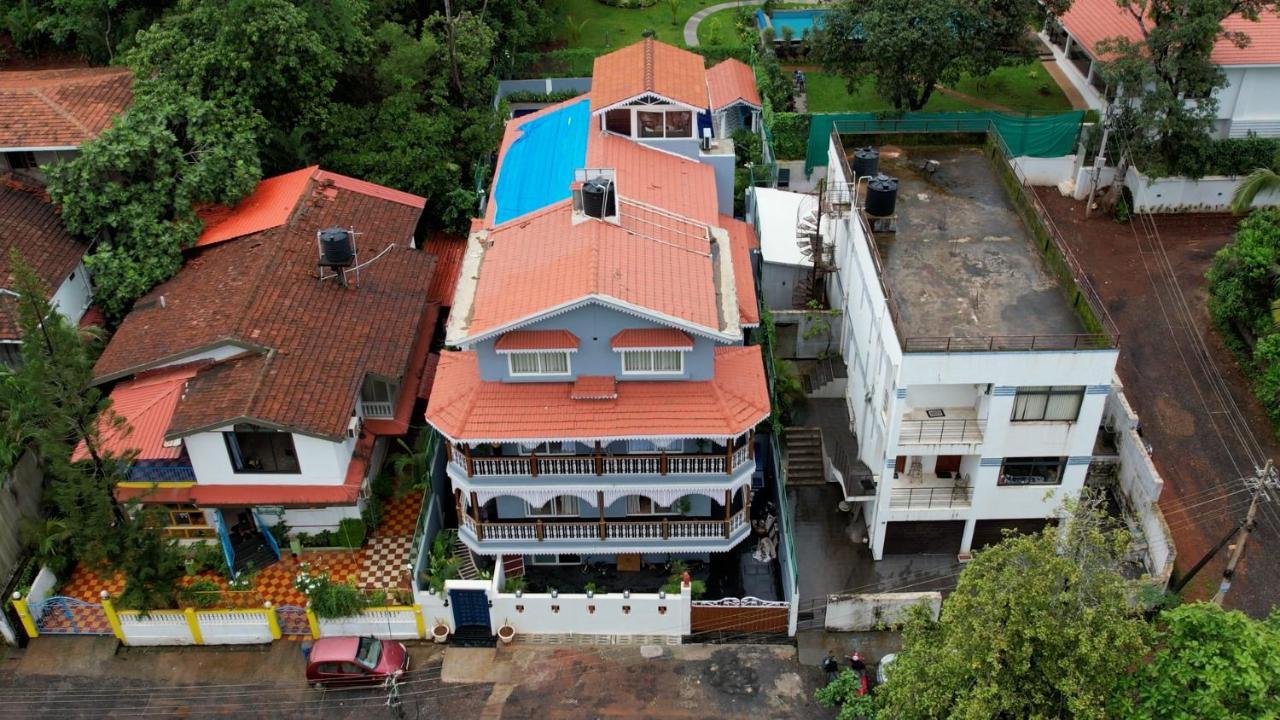 Elivaas 5 Bhk With Pvt Pool, Entertainment Room & Glass House - Bludoor Marmagao Buitenkant foto