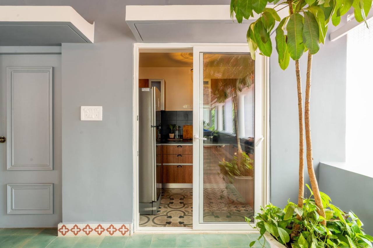 Elivaas 5 Bhk With Pvt Pool, Entertainment Room & Glass House - Bludoor Marmagao Buitenkant foto