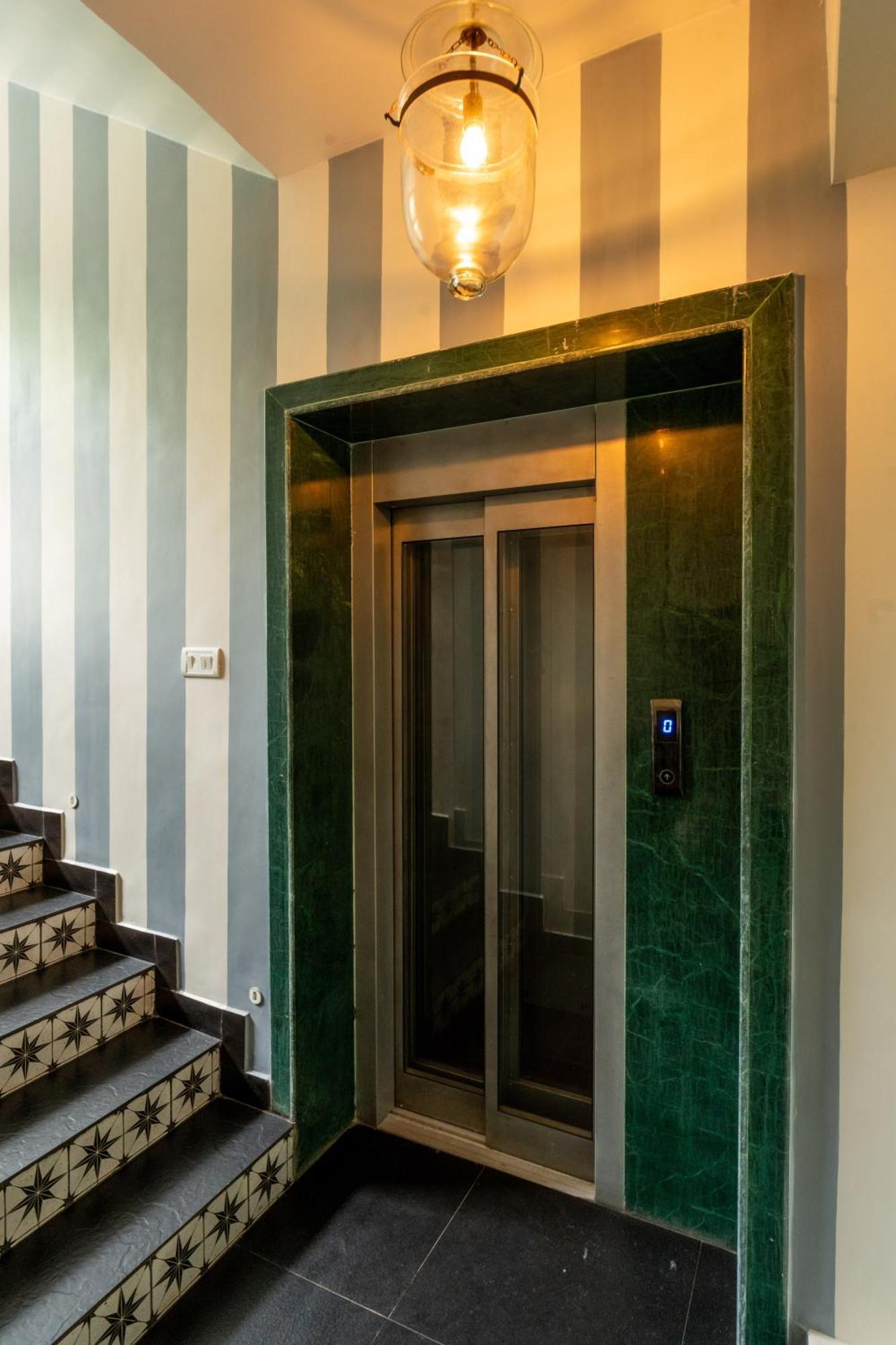 Elivaas 5 Bhk With Pvt Pool, Entertainment Room & Glass House - Bludoor Marmagao Buitenkant foto