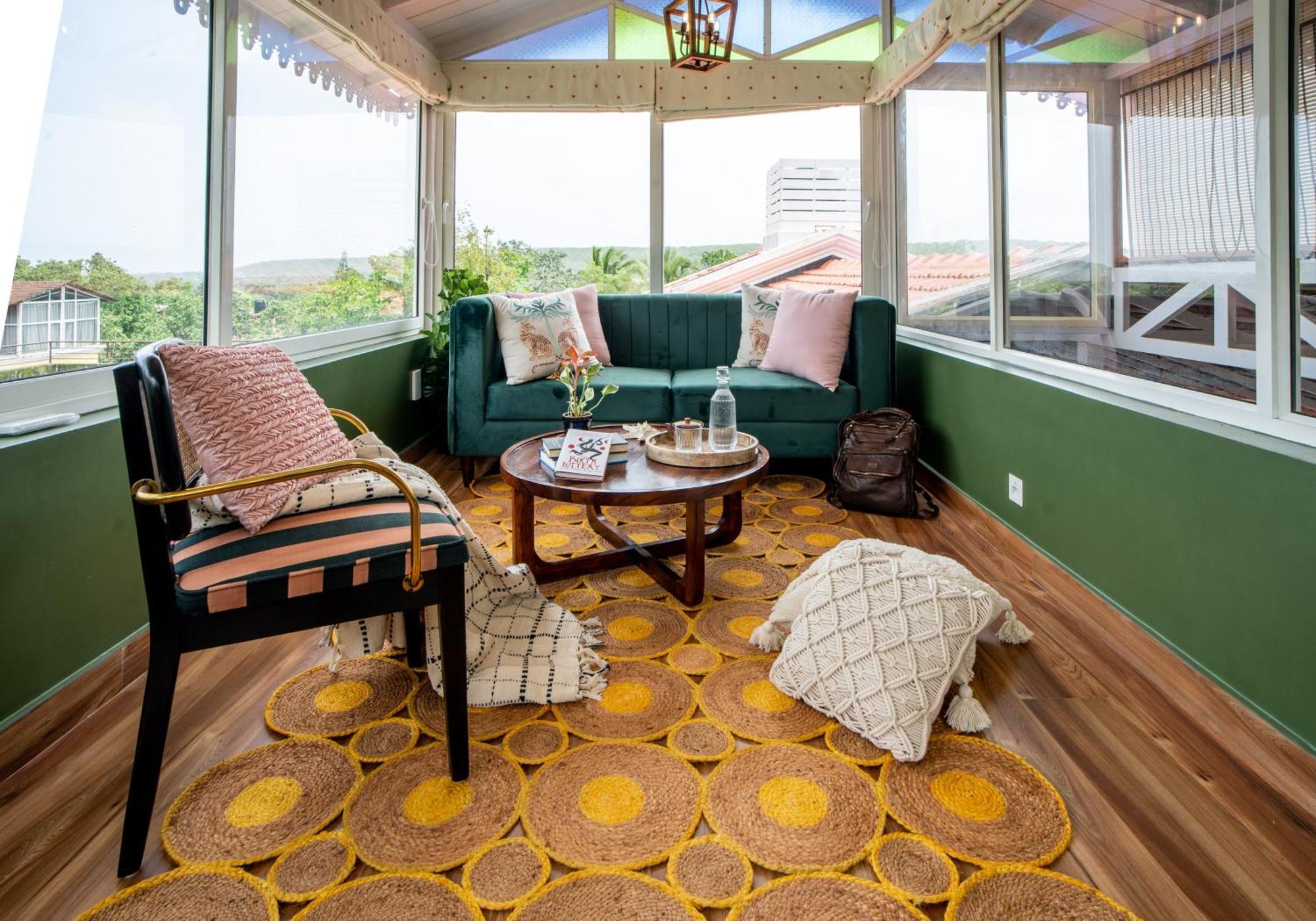 Elivaas 5 Bhk With Pvt Pool, Entertainment Room & Glass House - Bludoor Marmagao Buitenkant foto