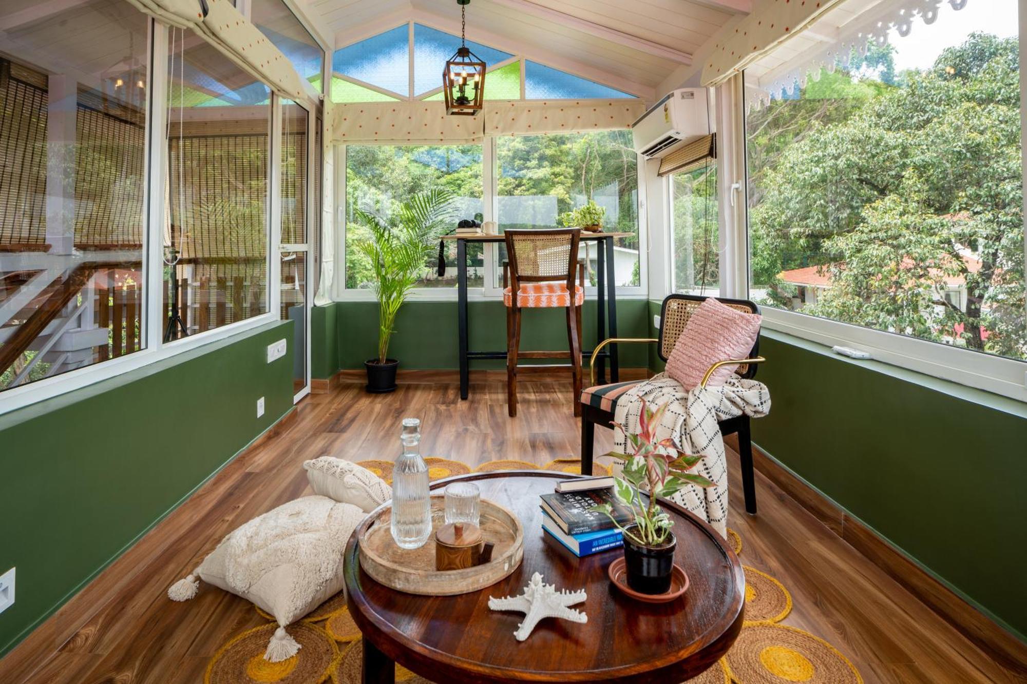 Elivaas 5 Bhk With Pvt Pool, Entertainment Room & Glass House - Bludoor Marmagao Buitenkant foto