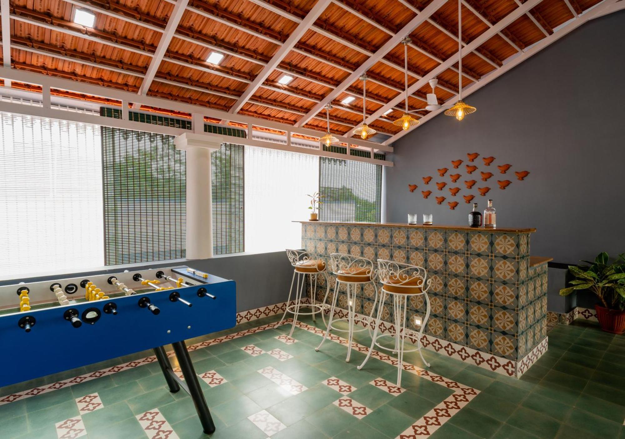 Elivaas 5 Bhk With Pvt Pool, Entertainment Room & Glass House - Bludoor Marmagao Buitenkant foto