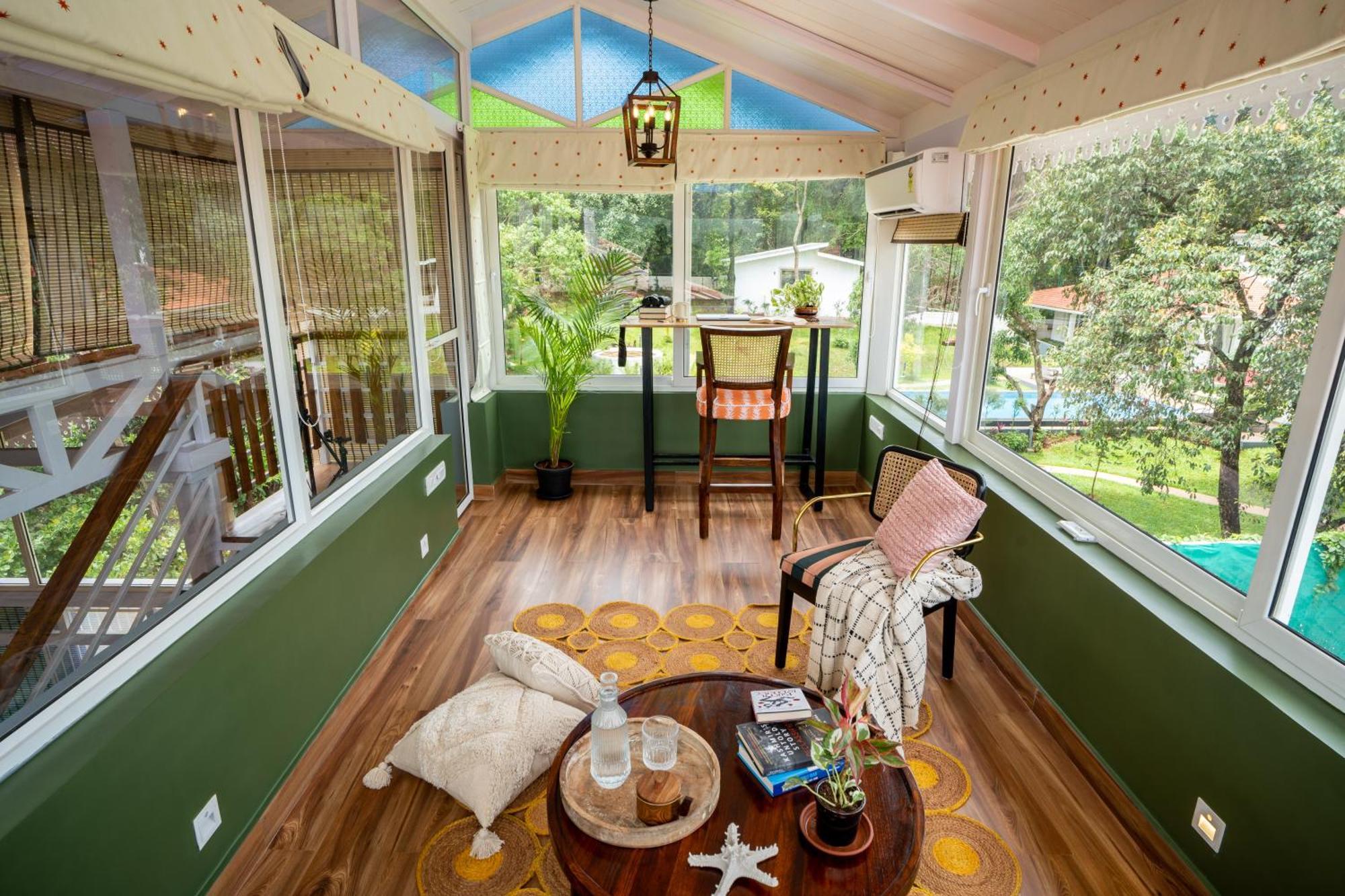 Elivaas 5 Bhk With Pvt Pool, Entertainment Room & Glass House - Bludoor Marmagao Buitenkant foto